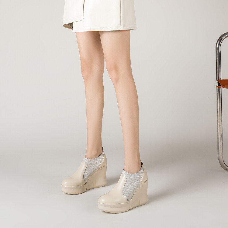 Women's Comfortable High Heel Wedge Pumps in Genuine Leather - Image 3