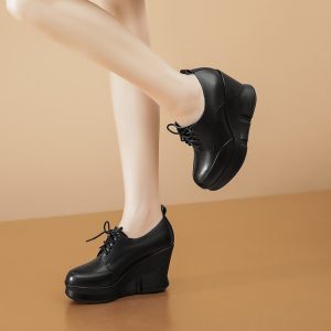 Women's Fashion Flat Shoes in Genuine Leather - Style i.html