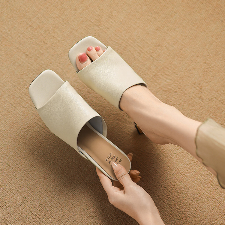 Women's Square Toe Block Heel Sandals - Summer 2025 - Image 5